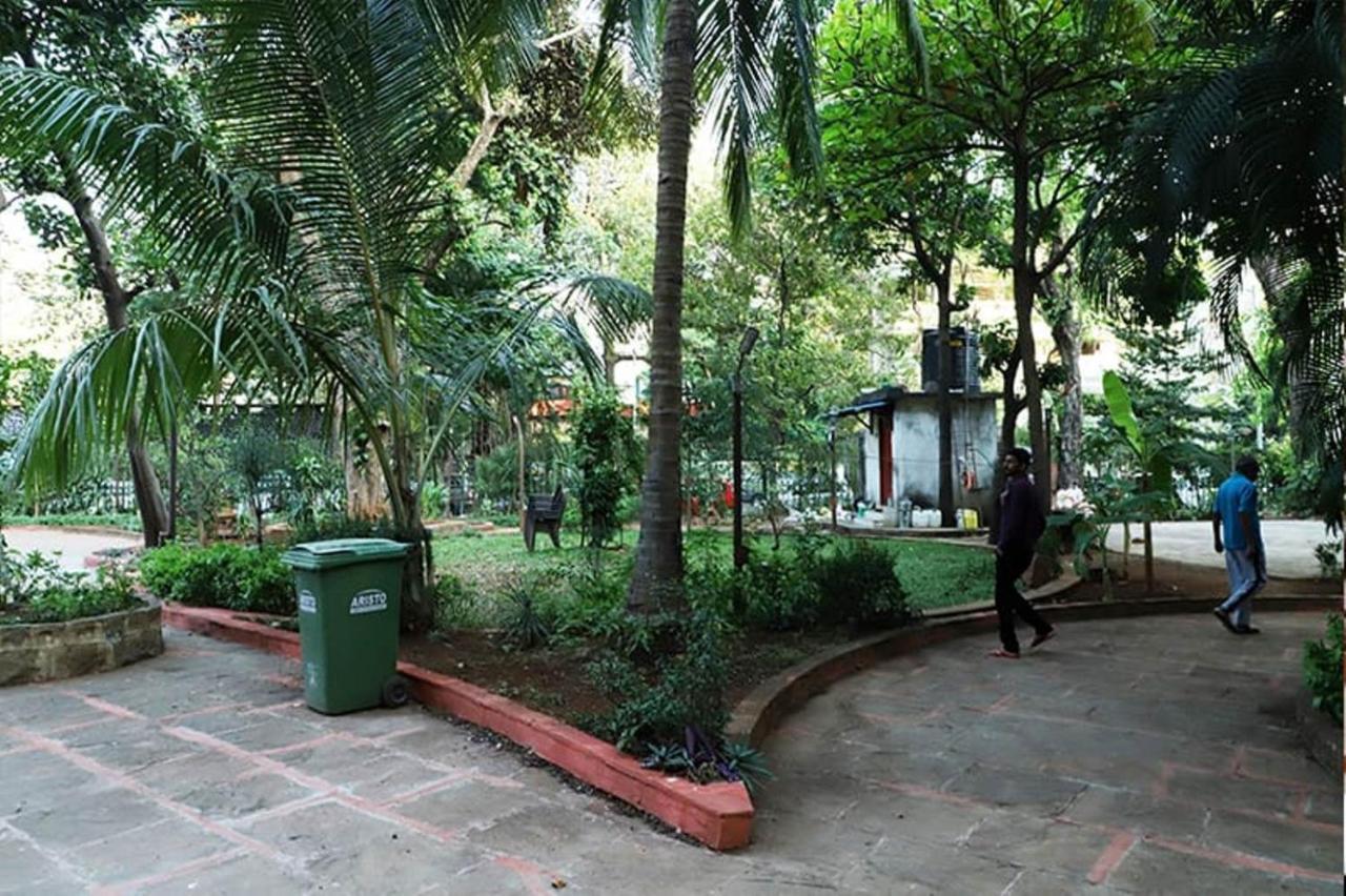 Hotel Golden Hayyath Inn Bombay Extérieur photo